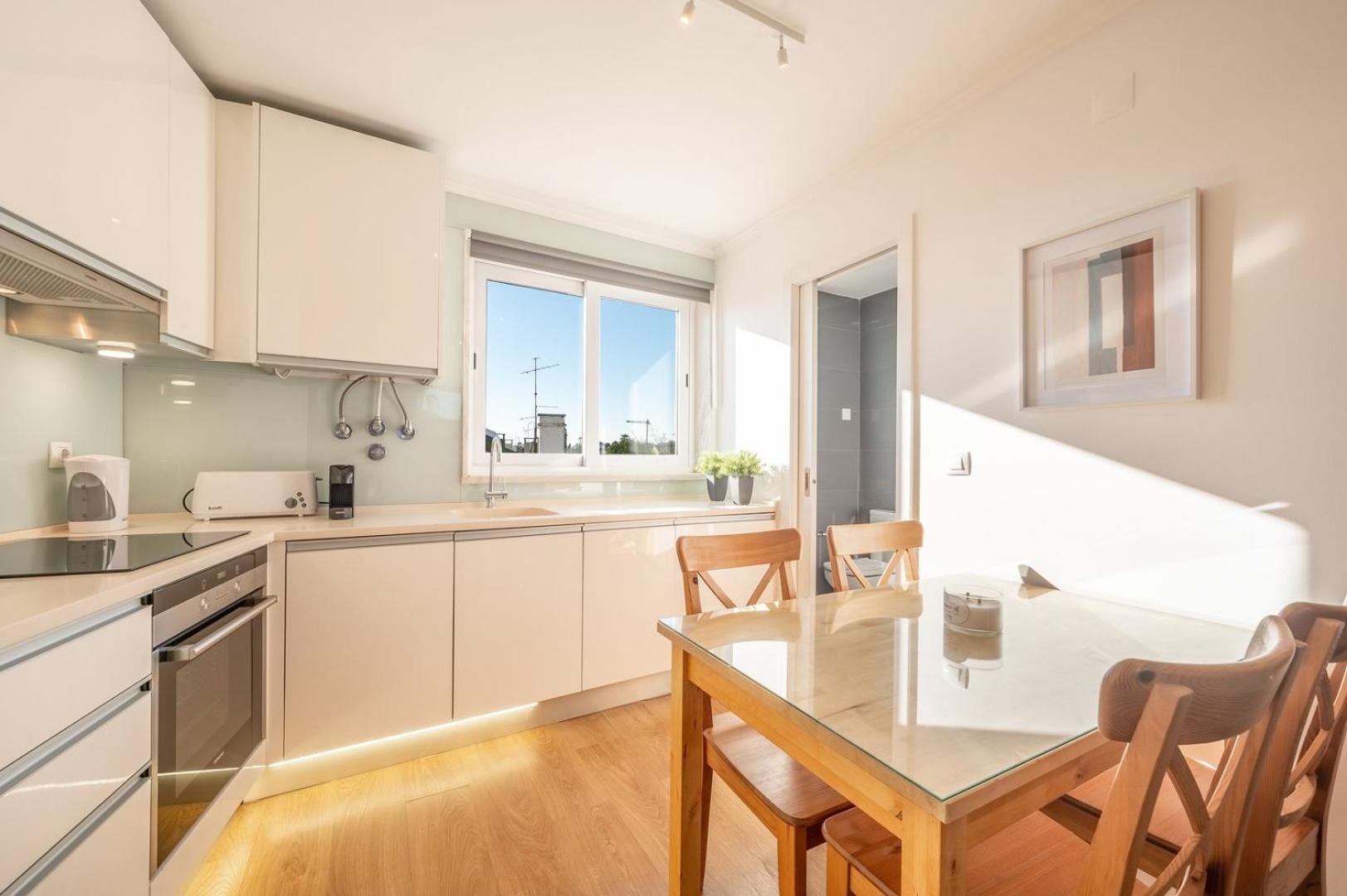 Guestready - Sunny Spacious In Belem Lisbona Esterno foto